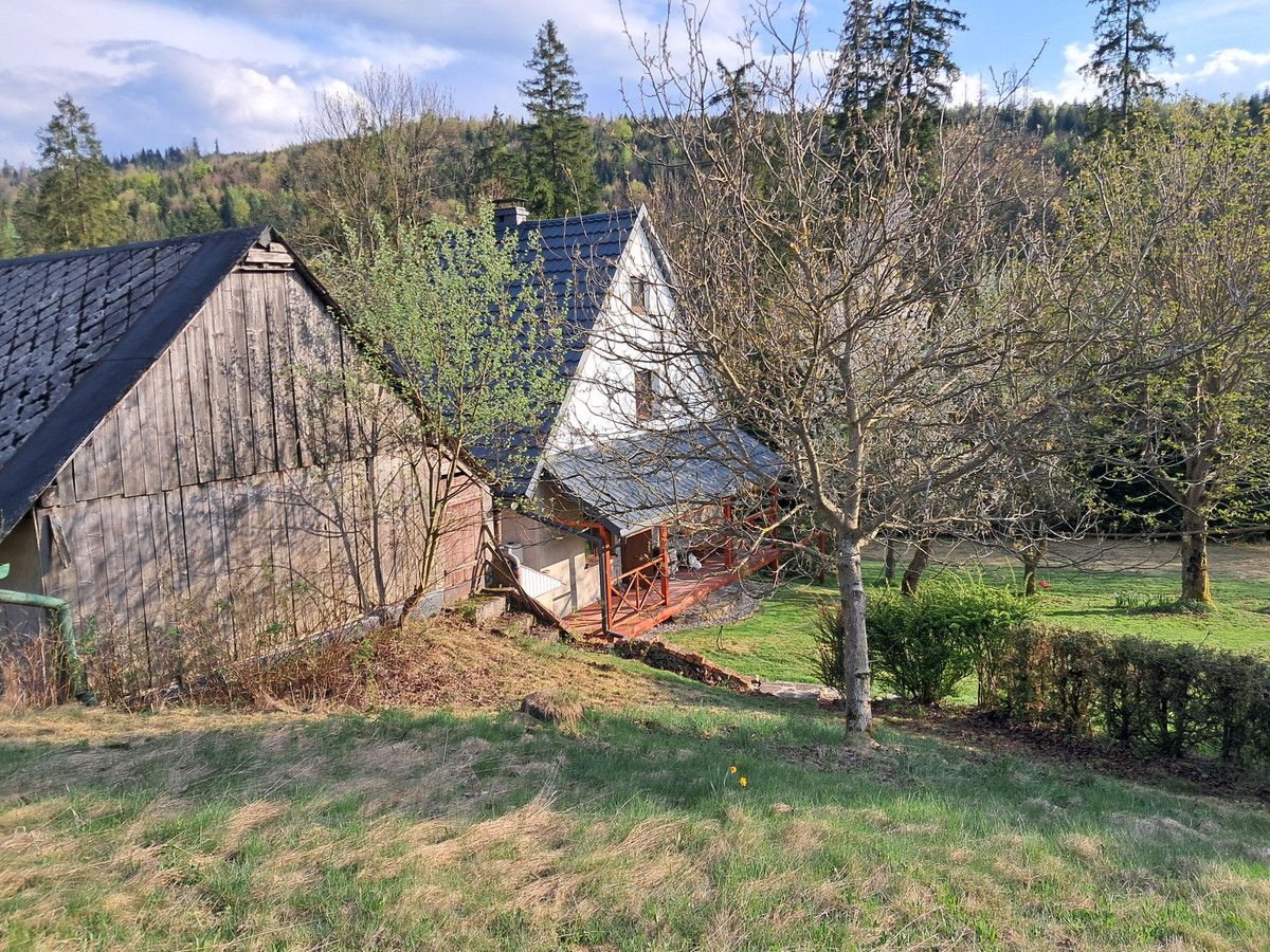 dom wolnostojący, 3 pokoje Brenna, ul. Stawy. Zdjęcie 8