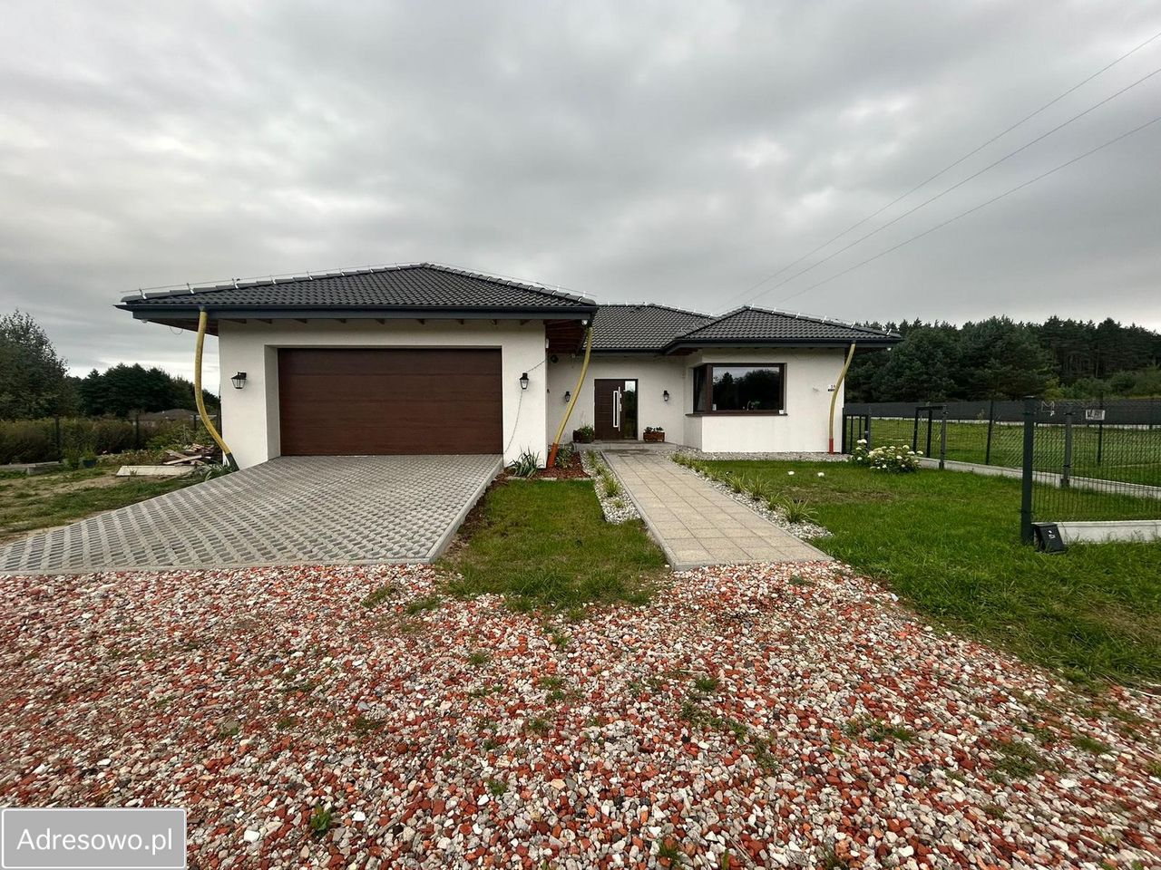 dom wolnostojący, 4 pokoje Dąbrowa Chełmińska, ul. Łąkowa