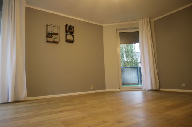 Mieszkanie 3-pokojowe Poznań Stare Miasto, ul. Naramowicka. Zdjęcie 8