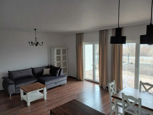 bliźniak, 5 pokoi Koło. Zdjęcie 1