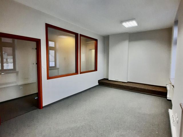 Biuro Łódź Śródmieście, ul. Piotrkowska. Zdjęcie 1