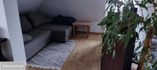 Mieszkanie 3-pokojowe Brzeg, ul. Wojciecha. Zdjęcie 1