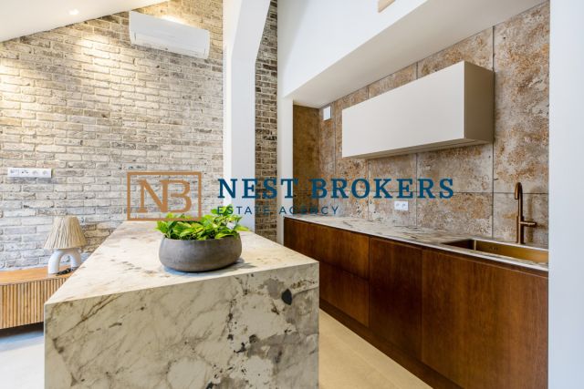 Mieszkanie 3-pokojowe Kraków Stare Miasto, ul. Bracka. Zdjęcie 1