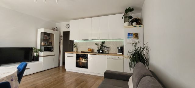 Mieszkanie 4-pokojowe Września, ul. Piastów. Zdjęcie 1