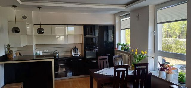 Mieszkanie 3-pokojowe Legionowo Bukowiec, ul. gen. Bolesława Roi. Zdjęcie 1