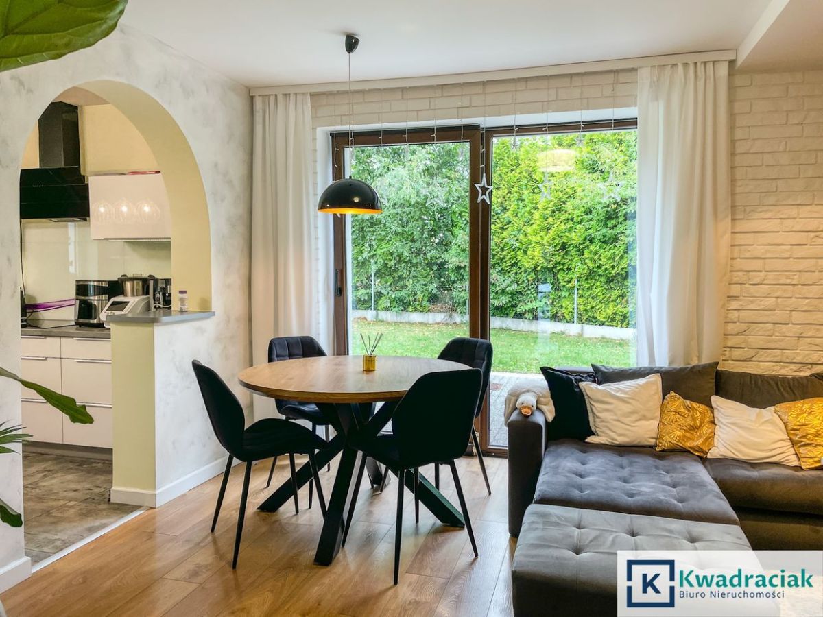 dom wolnostojący, 5 pokoi Bieździadka. Zdjęcie 7