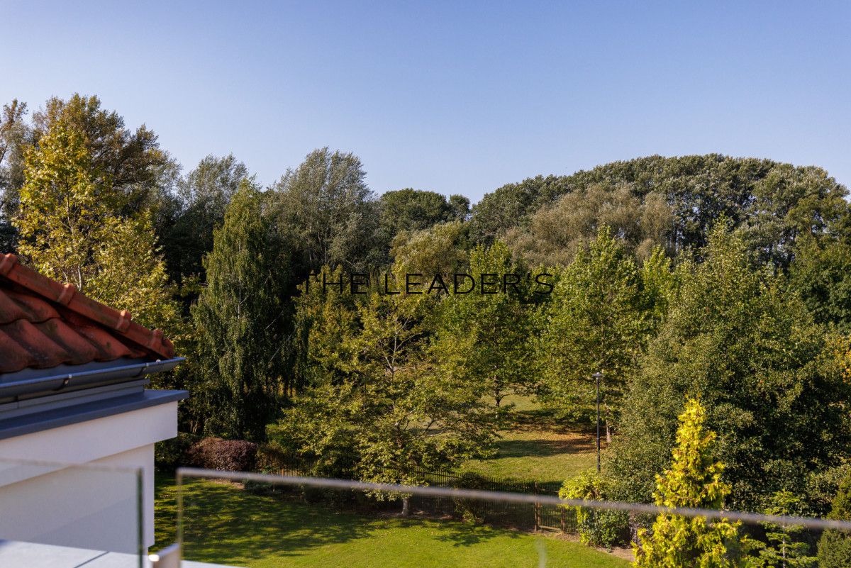 bliźniak, 6 pokoi Warszawa Wilanów, ul. Syta. Zdjęcie 3