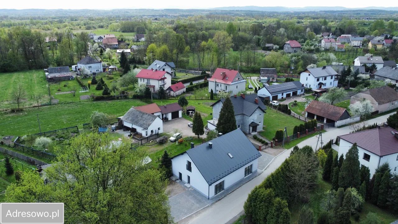 Mieszkanie 3-pokojowe Okleśna. Zdjęcie 12