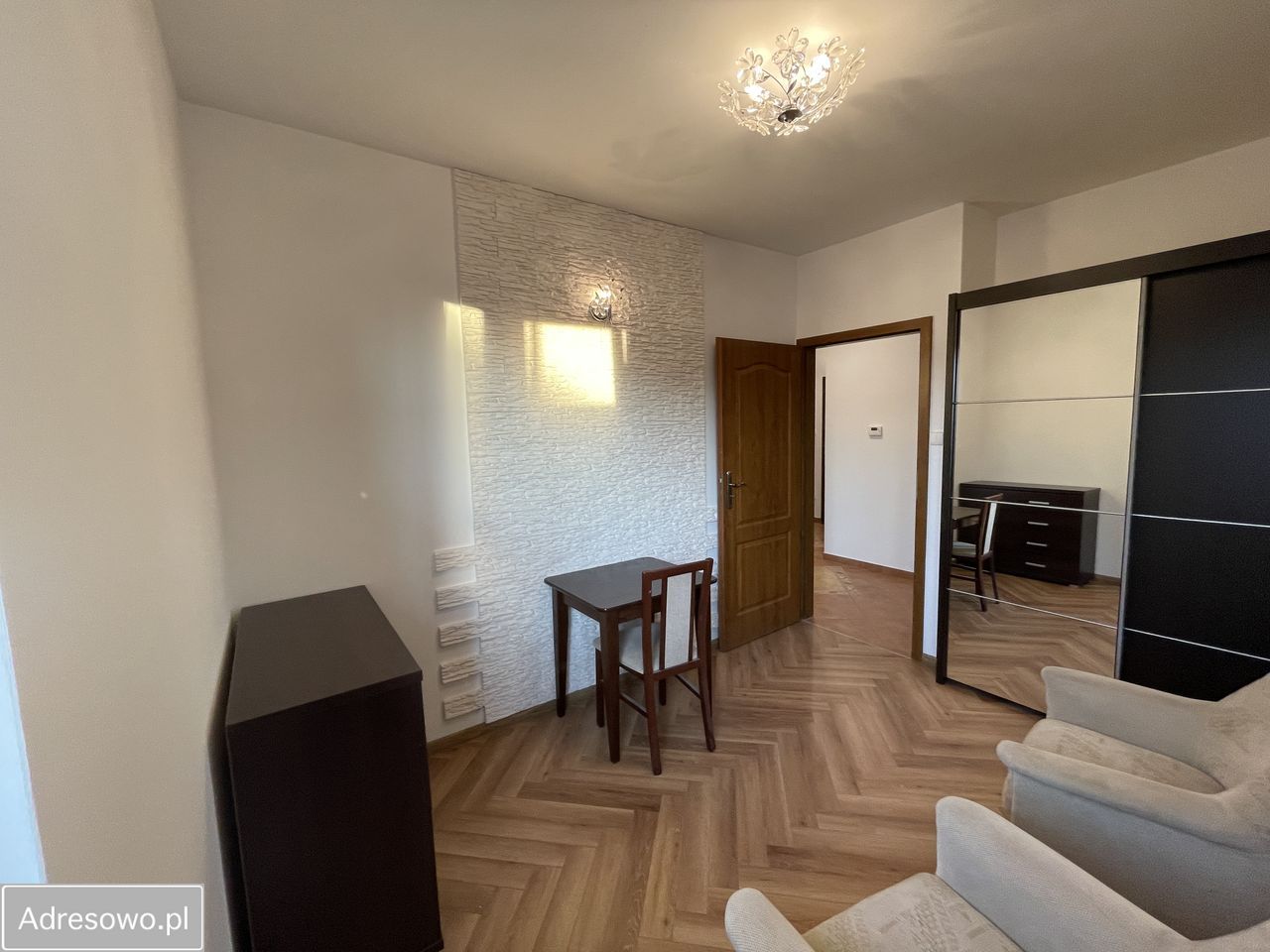 Mieszkanie 3-pokojowe Oświęcim, ul. Żwirki i Wigury. Zdjęcie 3