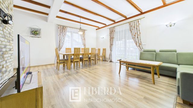 dom wolnostojący, 5 pokoi Biskupie-Kolonia. Zdjęcie 3