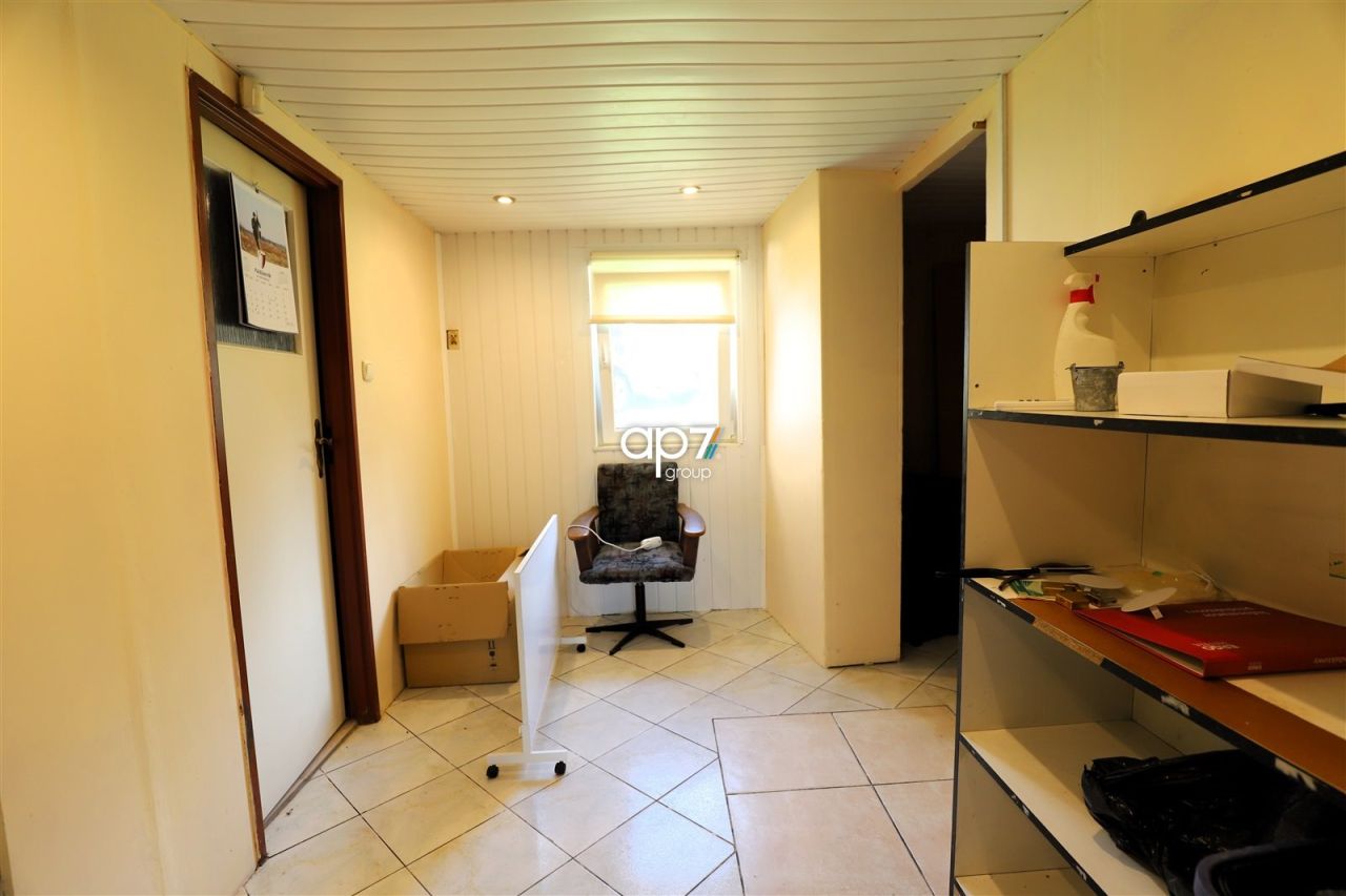 dom wolnostojący, 5 pokoi Wieliczka, ul. ks. Zygmunta Goliana. Zdjęcie 16