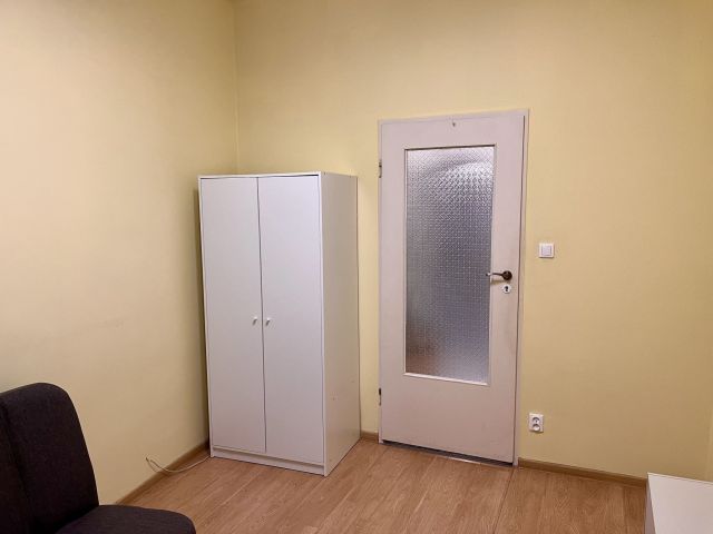 Mieszkanie 2-pokojowe Kraków Śródmieście, ul. Hugona Kołłątaja. Zdjęcie 2