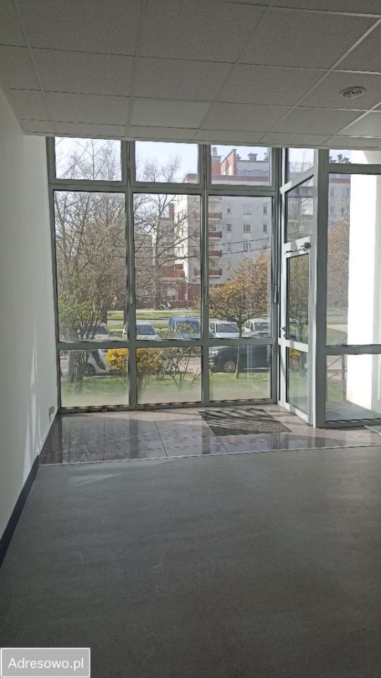 Lokal Warszawa Grochów, ul. gen. Augusta Emila Fieldorfa "Nila". Zdjęcie 2