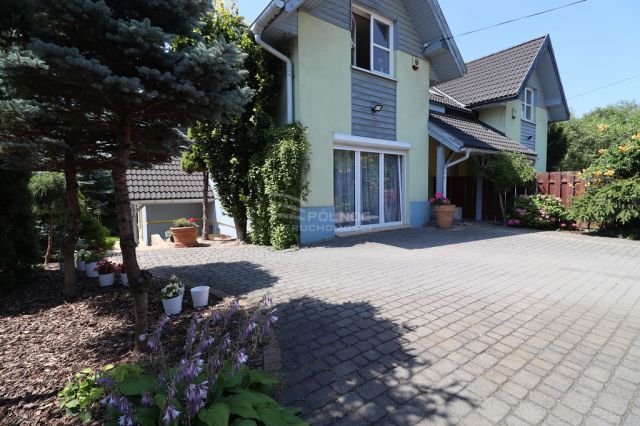 bliźniak, 5 pokoi Bibice, ul. Parkowa. Zdjęcie 1