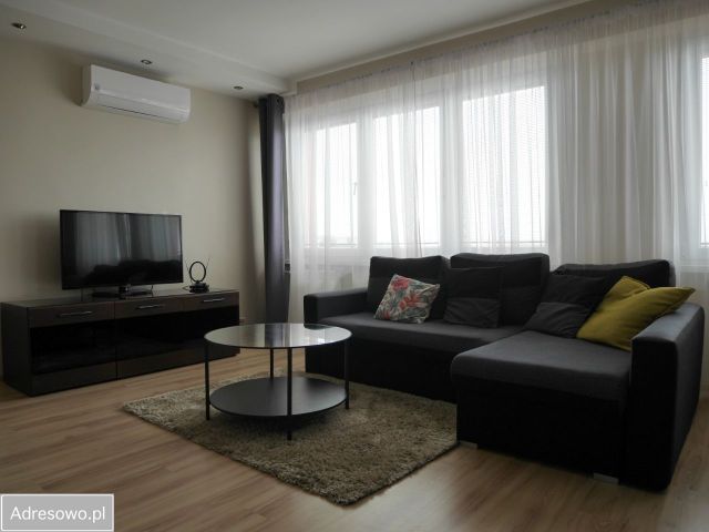 Mieszkanie 3-pokojowe Białystok, ul. kard. Stefana Wyszyńskiego. Zdjęcie 1