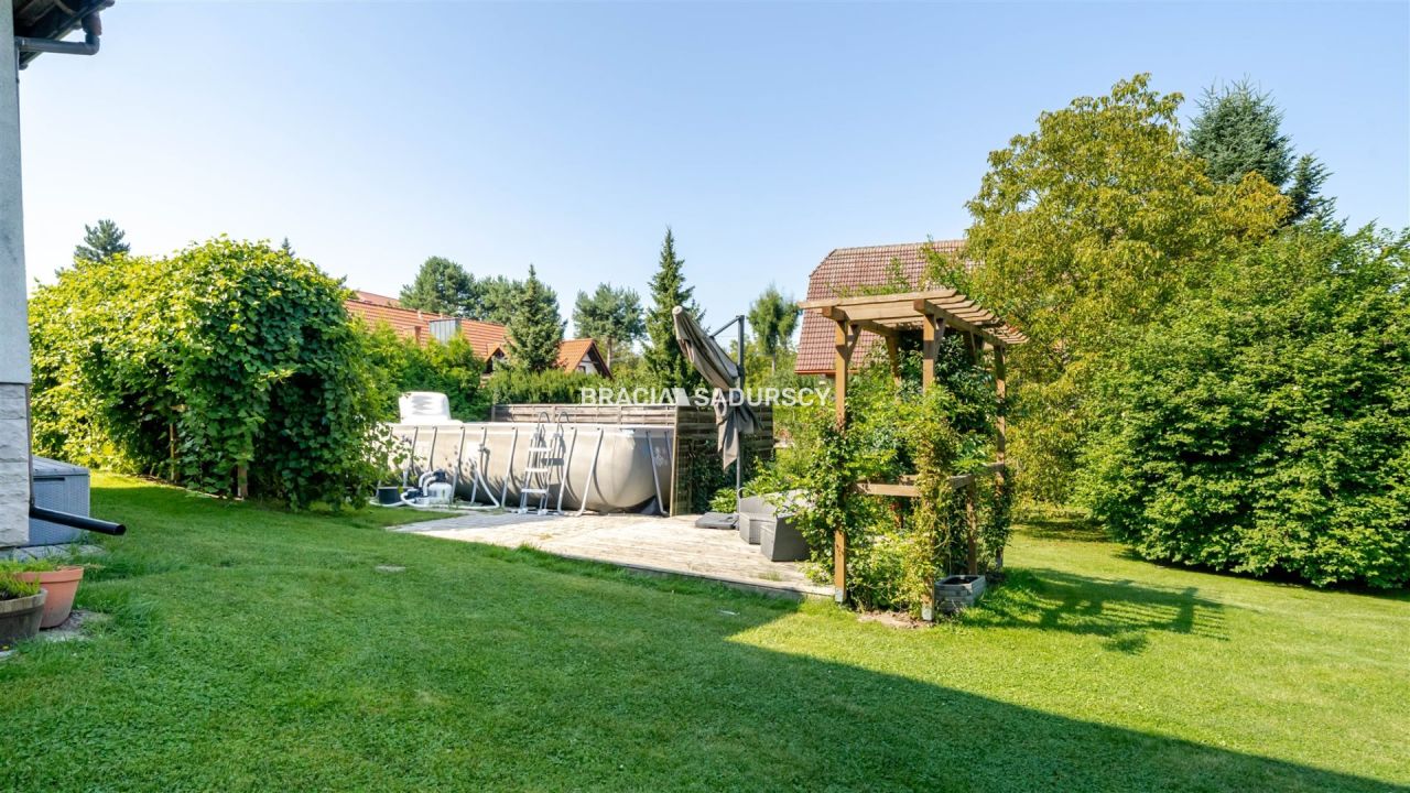 dom wolnostojący, 8 pokoi Kraków Swoszowice, ul. Jeździecka. Zdjęcie 25