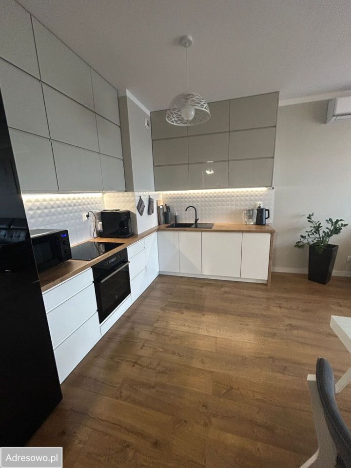 Mieszkanie 3-pokojowe Radom Osiedle XV-lecia, ul. Żwirki i Wigury. Zdjęcie 13