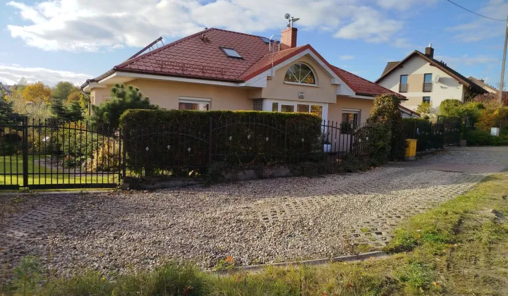 dom wolnostojący, 6 pokoi Grzybno, ul. Świerkowa