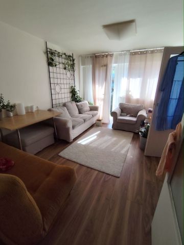 Mieszkanie 3-pokojowe Warszawa Włochy, ul. 1 Sierpnia. Zdjęcie 1