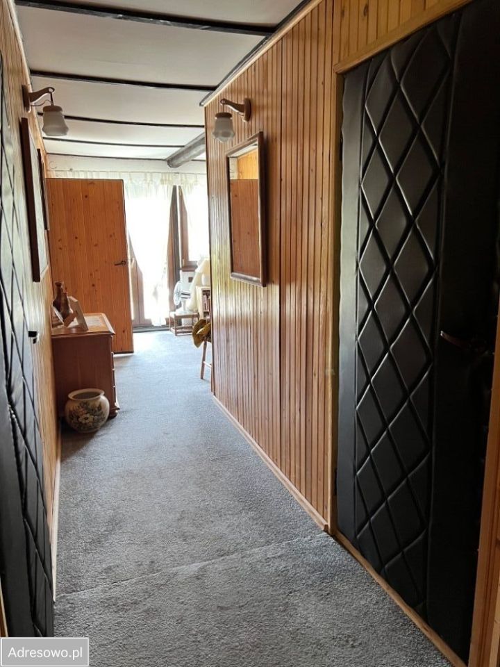 dom wolnostojący, 6 pokoi Bronków Kołatka. Zdjęcie 6