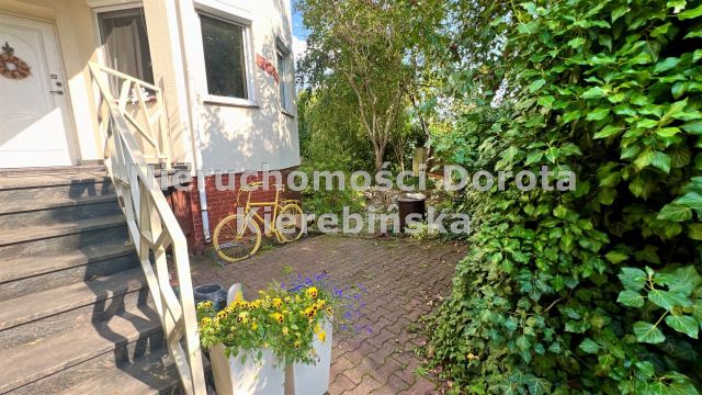 dom szeregowy, 8 pokoi Tomaszów Mazowiecki. Zdjęcie 29