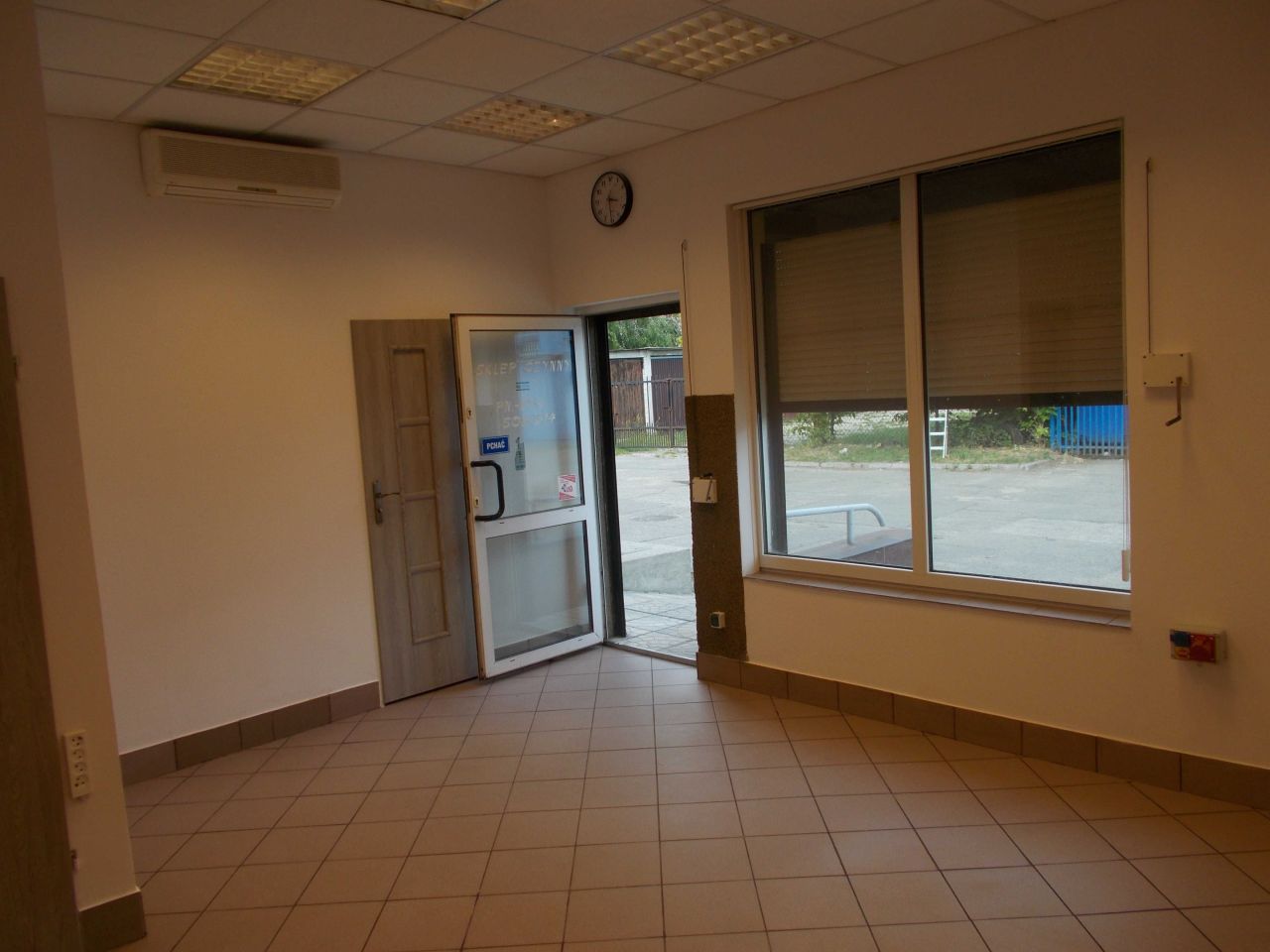 Lokal Pruszków, al. Wojska Polskiego