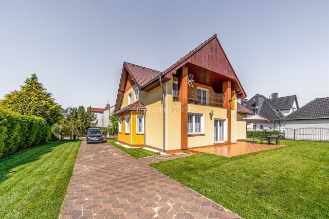 dom wolnostojący, 7 pokoi Brzeg Dolny. Zdjęcie 28