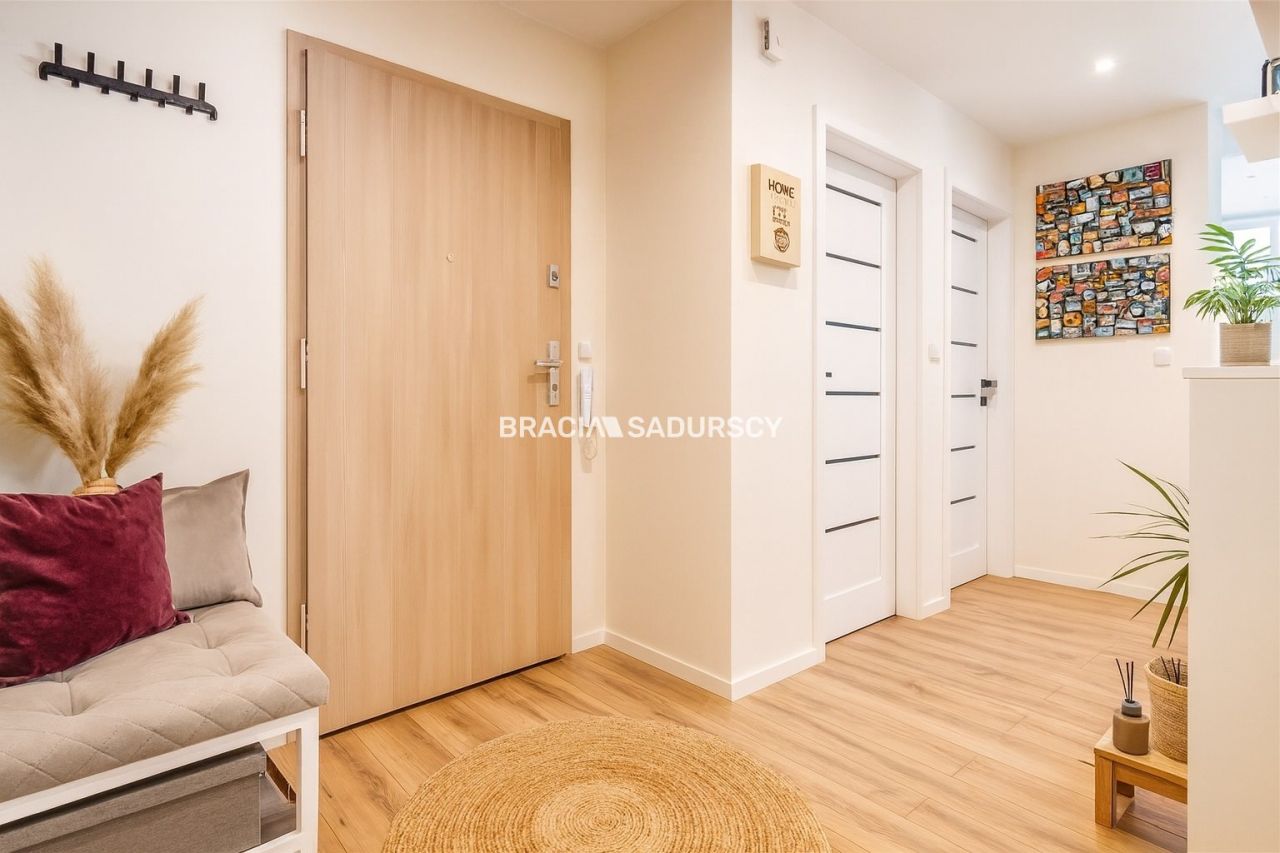 Mieszkanie 3-pokojowe Kraków Mistrzejowice, os. Piastów. Zdjęcie 9