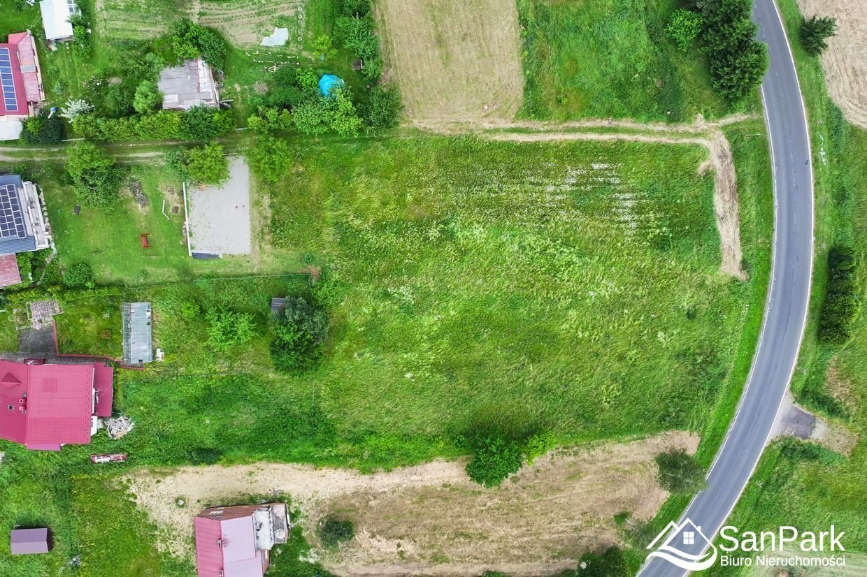 Działka budowlana Uherce Mineralne. Zdjęcie 6