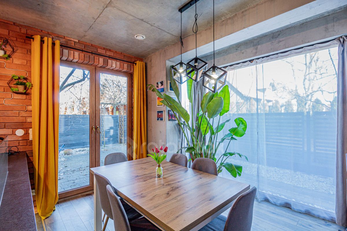 dom wolnostojący, 4 pokoje Stegna. Zdjęcie 4