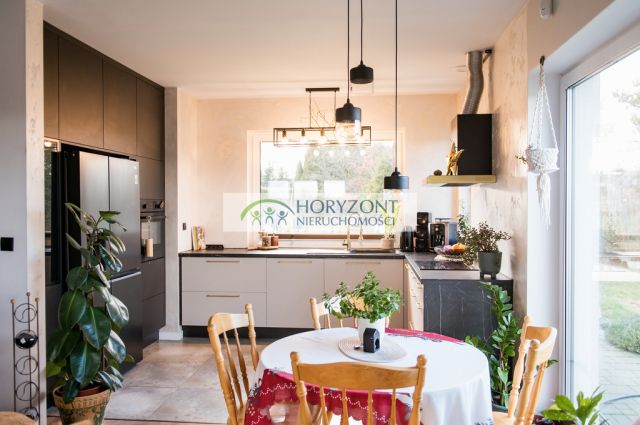 dom wolnostojący, 4 pokoje Przyjaźń. Zdjęcie 8
