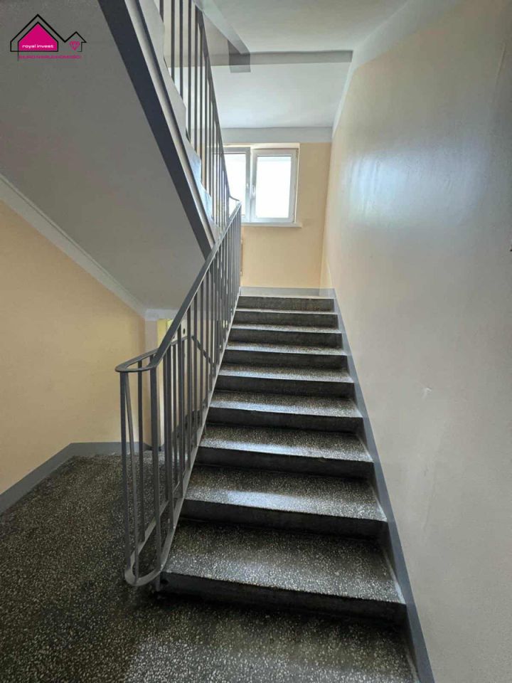 Mieszkanie 4-pokojowe Konin, ul. Kolejowa. Zdjęcie 15