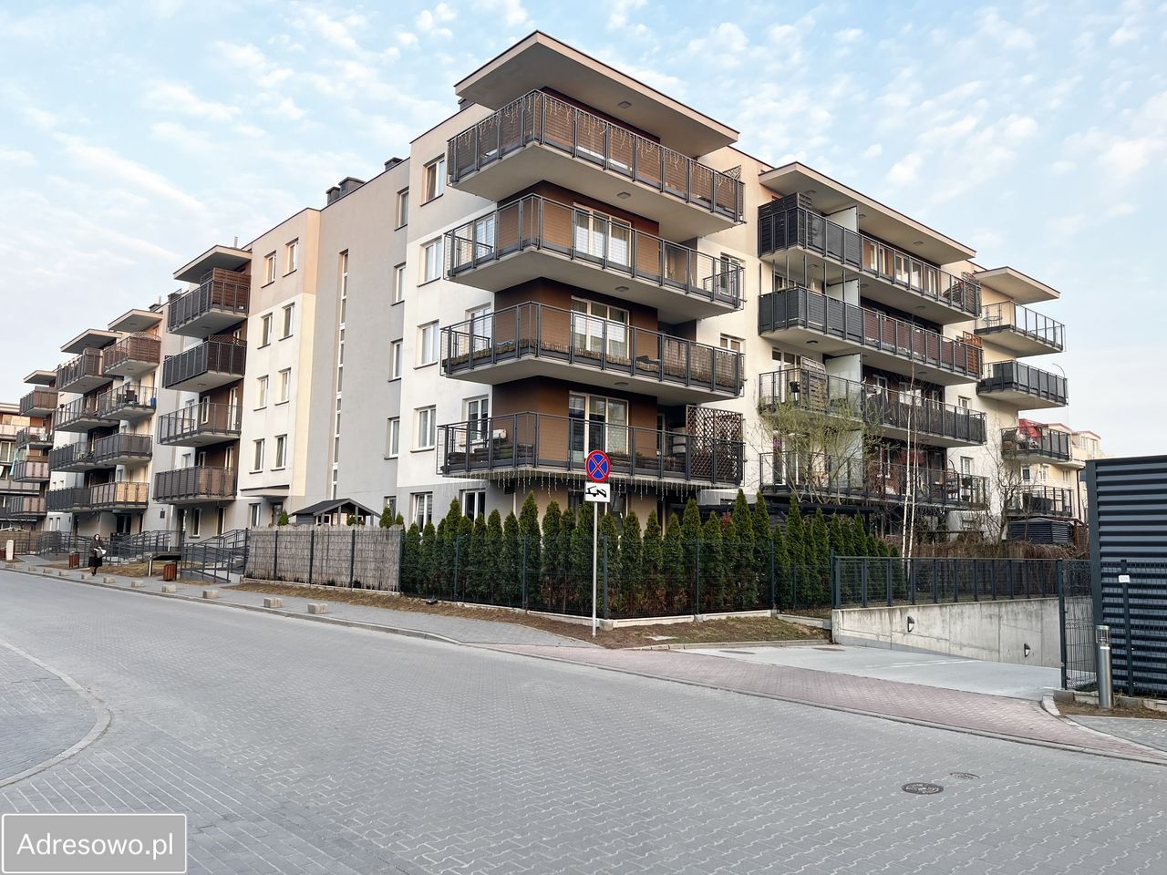 Mieszkanie 4-pokojowe Warszawa Białołęka, ul. Modlińska. Zdjęcie 1