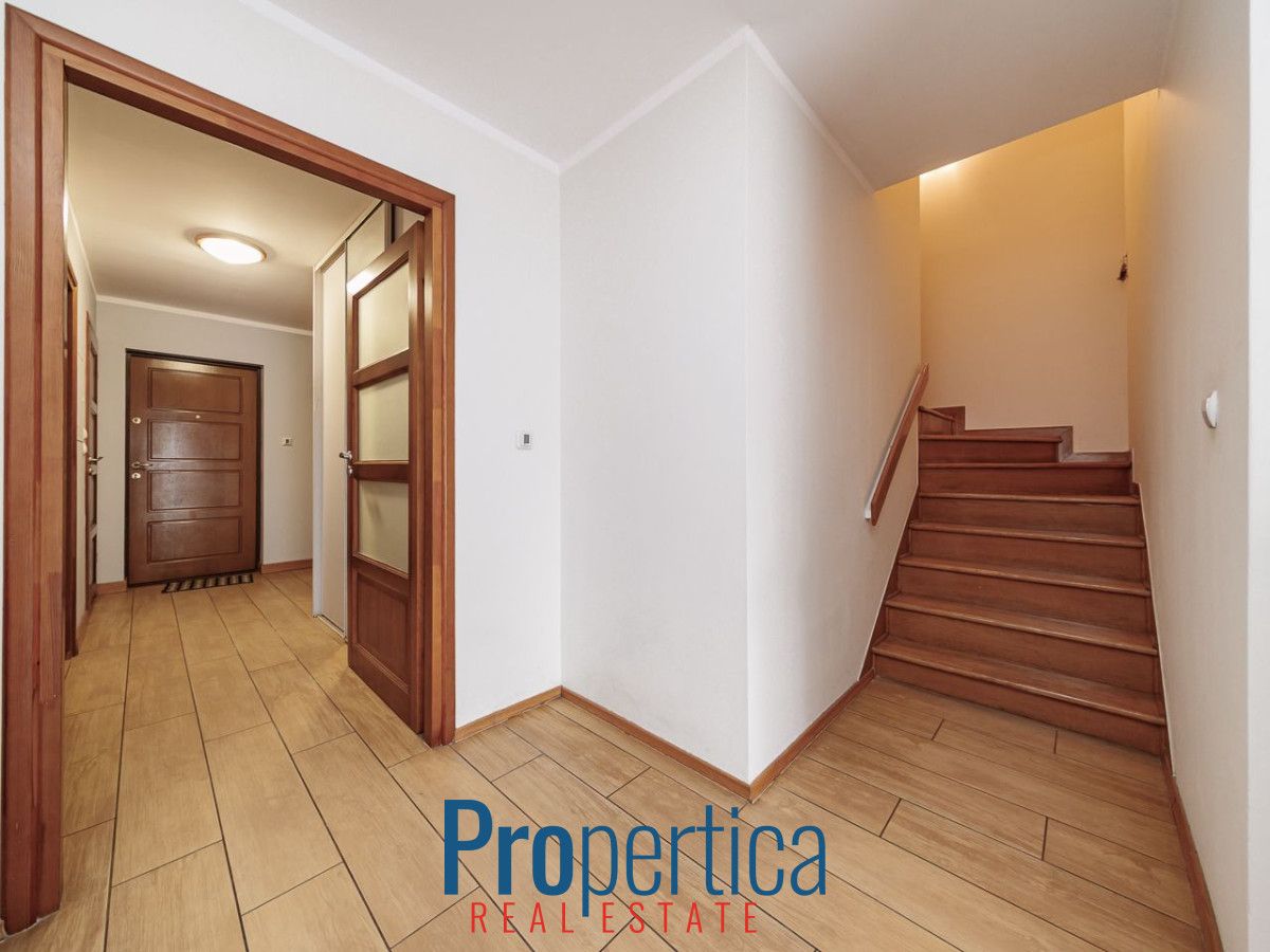 dom szeregowy, 5 pokoi Warszawa Targówek, ul. Karkonoszy. Zdjęcie 11