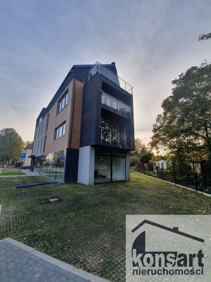 Biuro Szczecin Dąbie, ul. Wiosenna. Zdjęcie 12