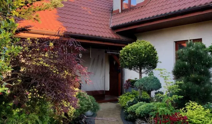 dom wolnostojący, 5 pokoi Pruszków