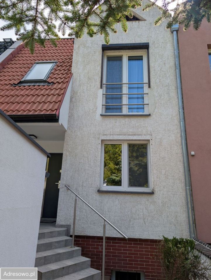 dom szeregowy, 4 pokoje Poznań Strzeszyn, ul. Jeziorańska. Zdjęcie 1