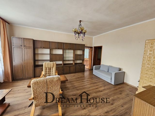 Mieszkanie 3-pokojowe Ogardy. Zdjęcie 4