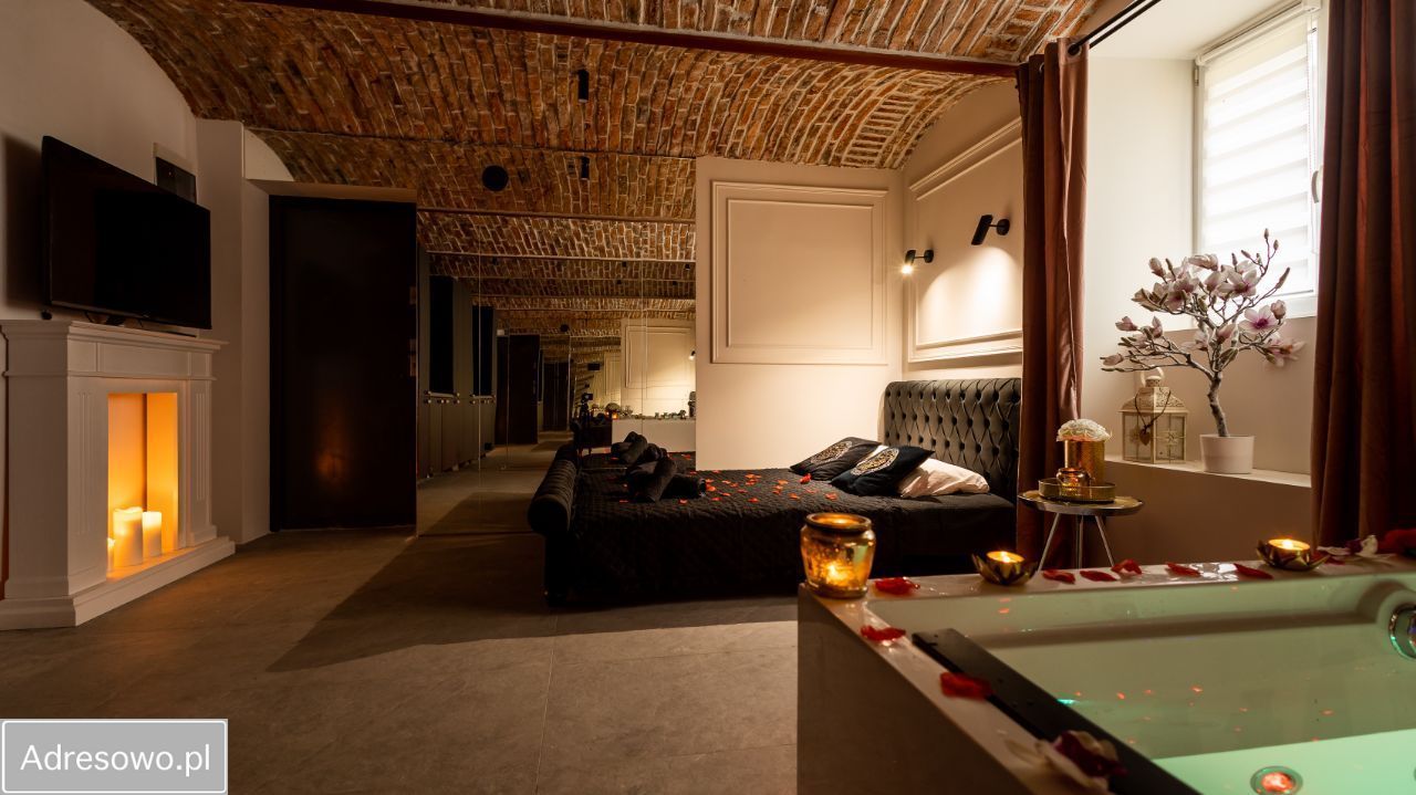 Mieszkanie 3-pokojowe Kraków Stare Miasto, ul. Marii Skłodowskiej-Curie. Zdjęcie 6