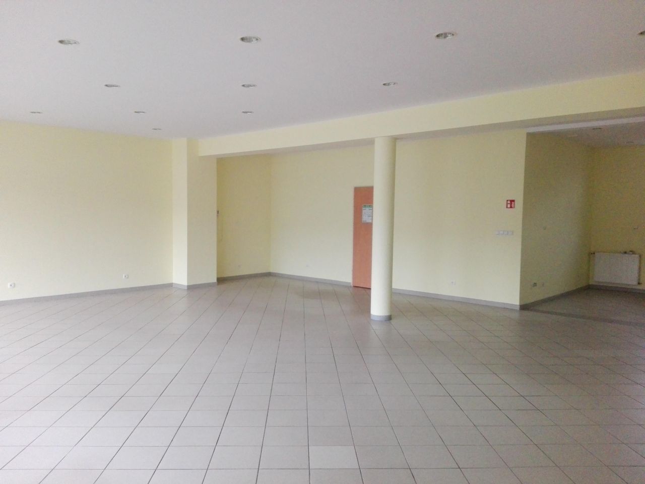 Lokal Dębno, ul. Adama Mickiewicza. Zdjęcie 3