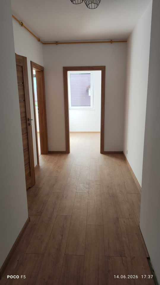 Mieszkanie 3-pokojowe Mianowice. Zdjęcie 6