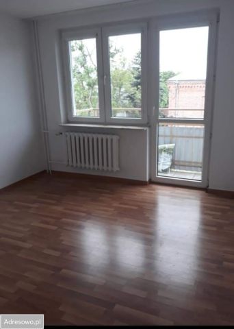 Mieszkanie 3-pokojowe Płock, ul. Warszawska. Zdjęcie 1