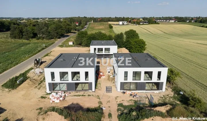 bliźniak, 4 pokoje Marysin, ul. Pastelowa