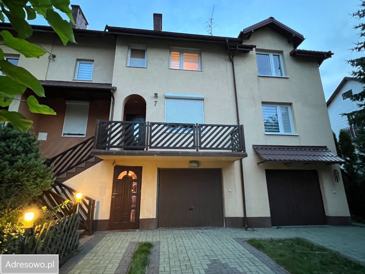 bliźniak, 8 pokoi Skierniewice, ul. Jaskółcza