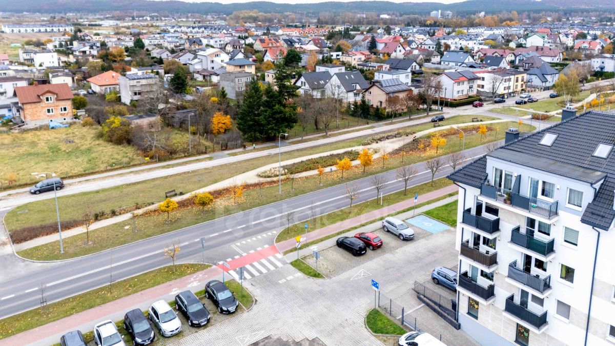 dom wolnostojący, 5 pokoi Rumia. Zdjęcie 4