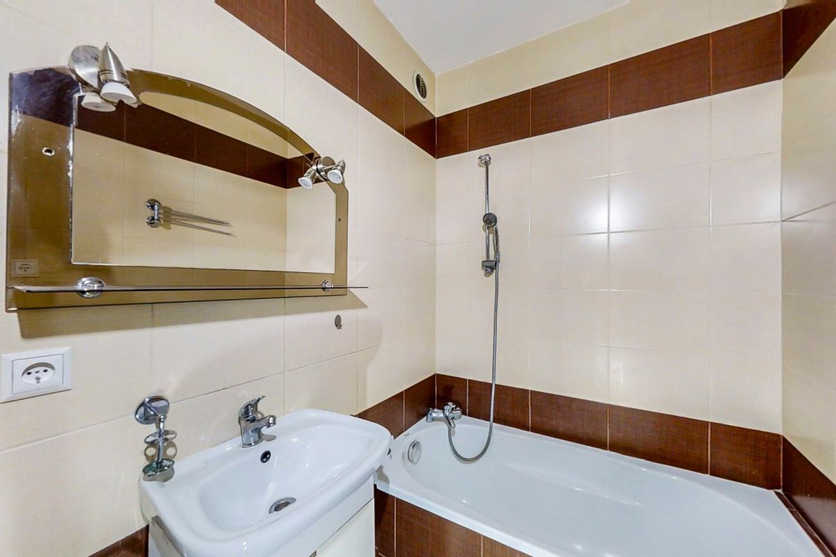 Mieszkanie 1-pokojowe Łódź Retkinia, al. ks. kard. Stefana Wyszyńskiego. Zdjęcie 3