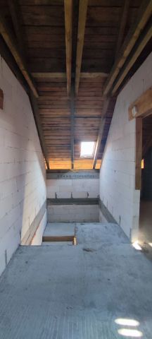 dom wolnostojący, 5 pokoi Radzymin Centrum. Zdjęcie 6