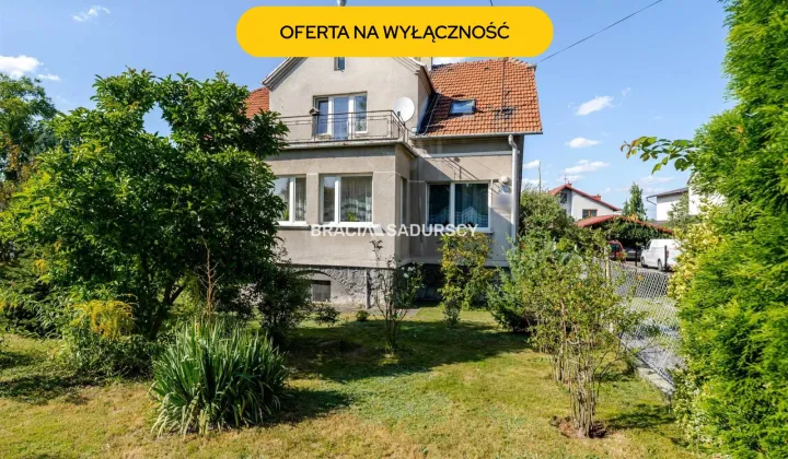 dom wolnostojący, 5 pokoi Kraków Bieżanów, ul. Jana Smolenia