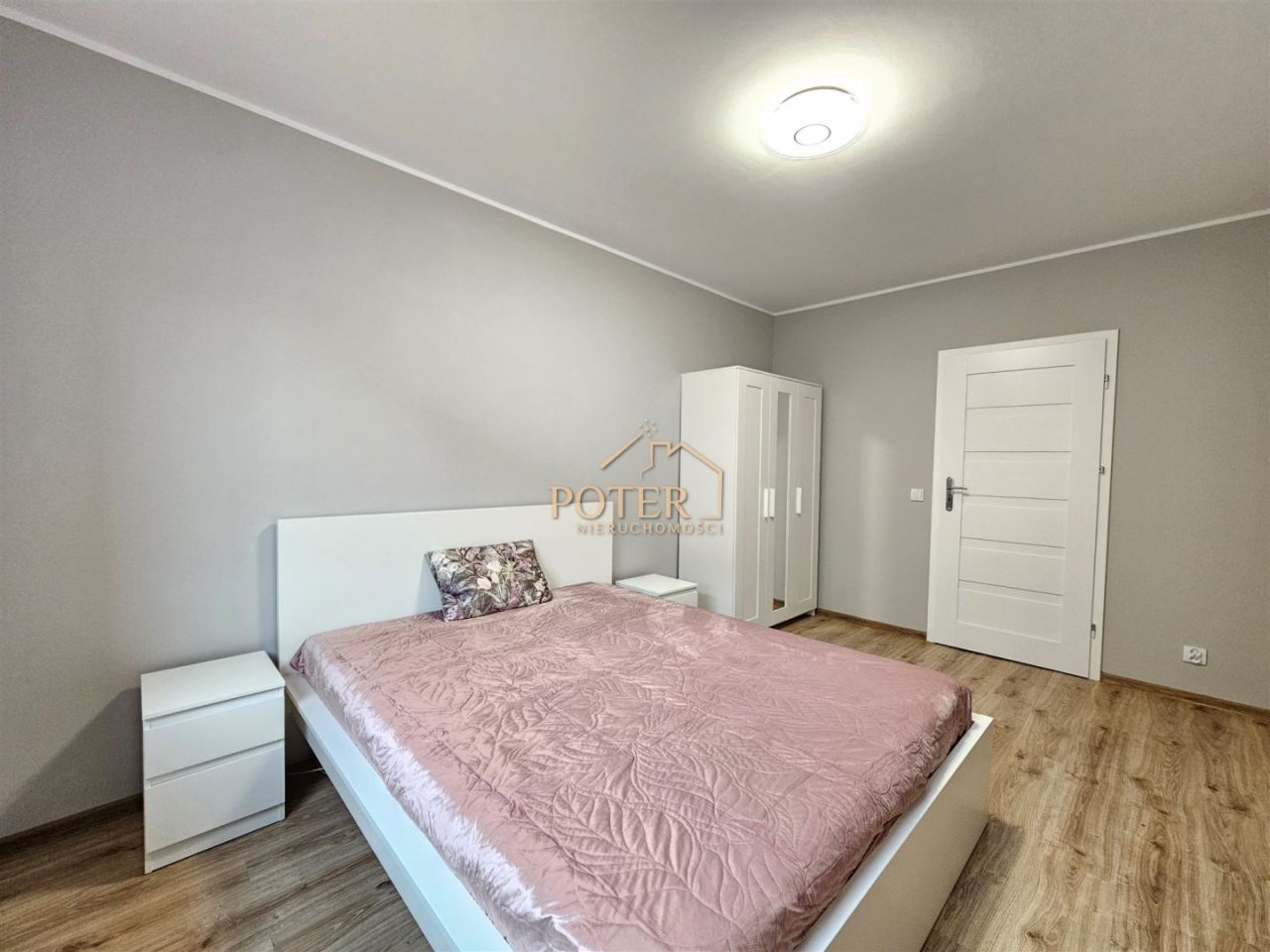 Mieszkanie 3-pokojowe Wrocław Krzyki, ul. gen. Stanisława Maczka. Zdjęcie 2