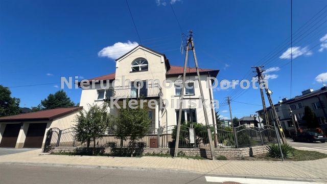 bliźniak, 6 pokoi Tomaszów Mazowiecki. Zdjęcie 16